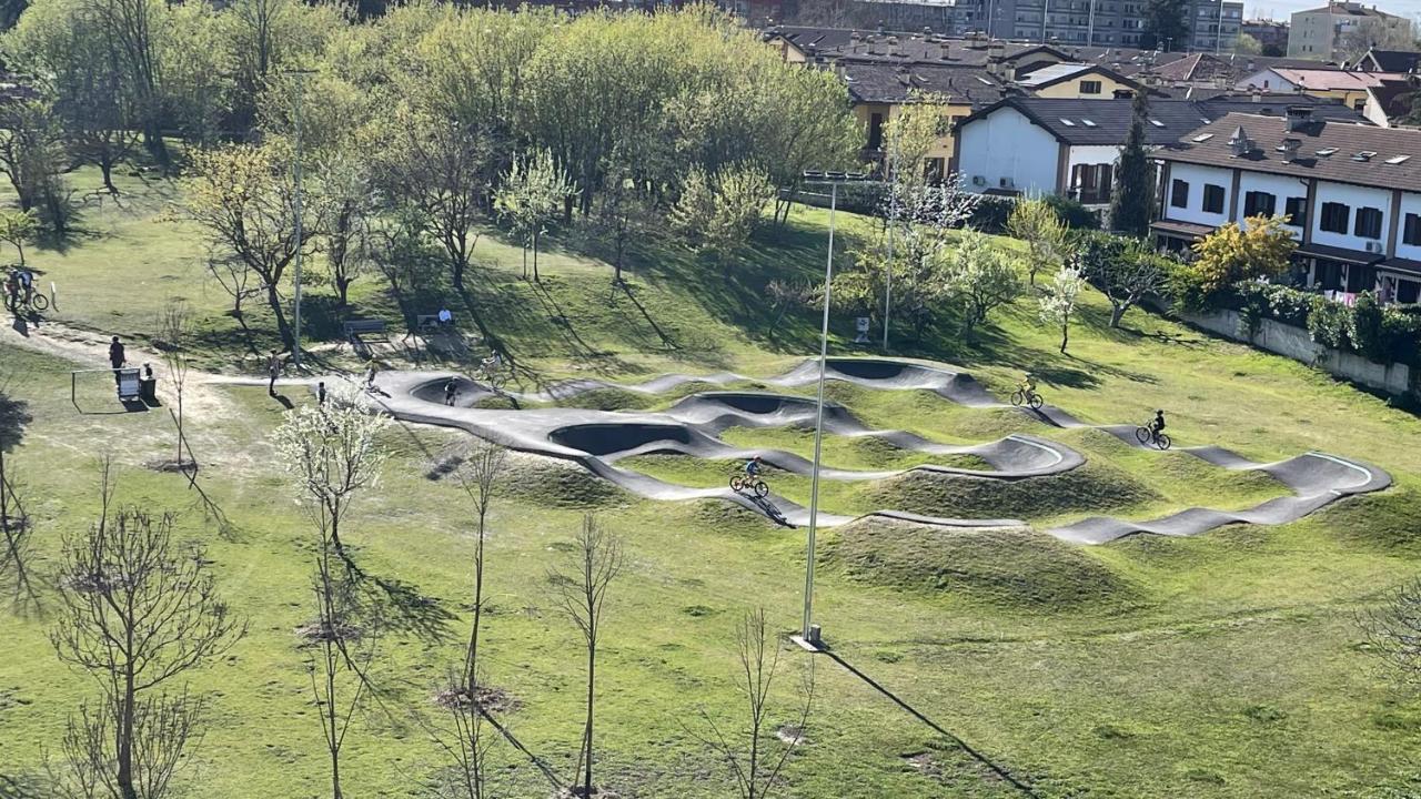 Pacy - Park City Home San Giuliano Milanese Kültér fotó