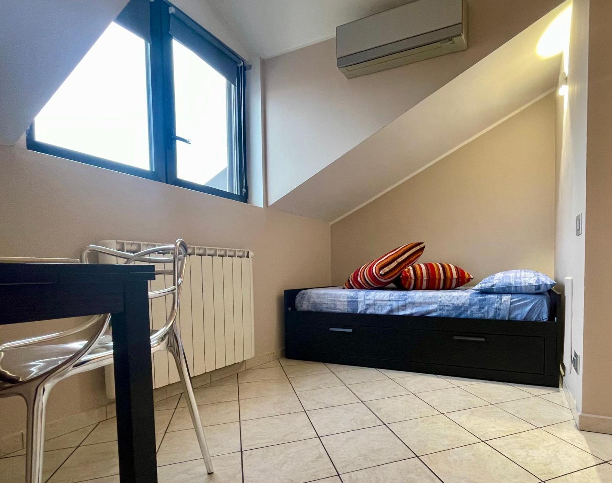 Pacy - Park City Home San Giuliano Milanese Kültér fotó